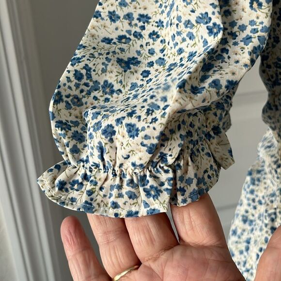 Heyson Body Suit Itsy Bitsy Floral Prints Key hole tie w buttons NWT SZ M - Picture 5 of 14